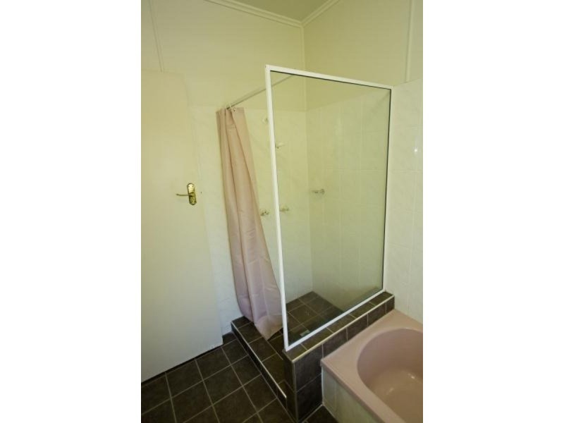 1 Bomana Street, Aitkenvale QLD 4814