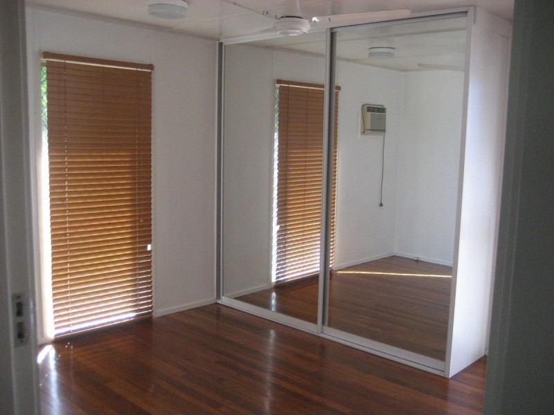 1 Leopold Street, Aitkenvale QLD 4814