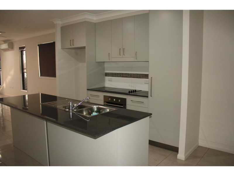 6 Mainwaring Way, Oonoonba QLD 4811