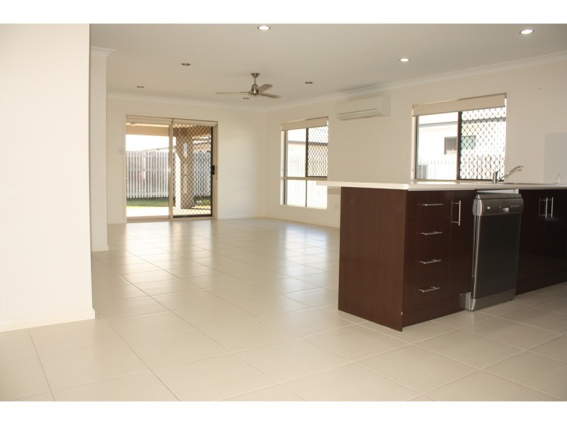 14 Nikao Street, Burdell QLD 4818