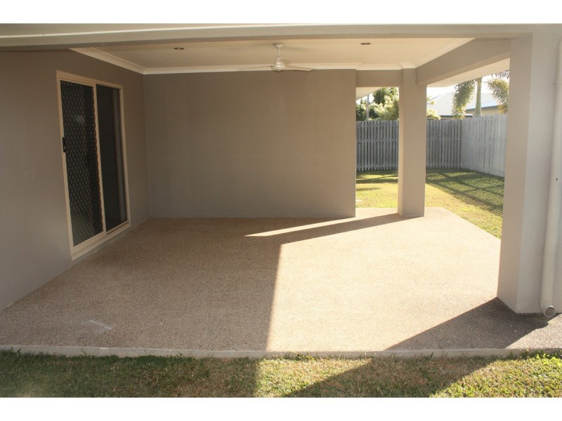 14 Nikao Street, Burdell QLD 4818