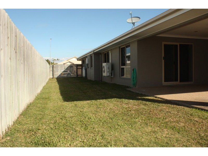 14 Nikao Street, Burdell QLD 4818