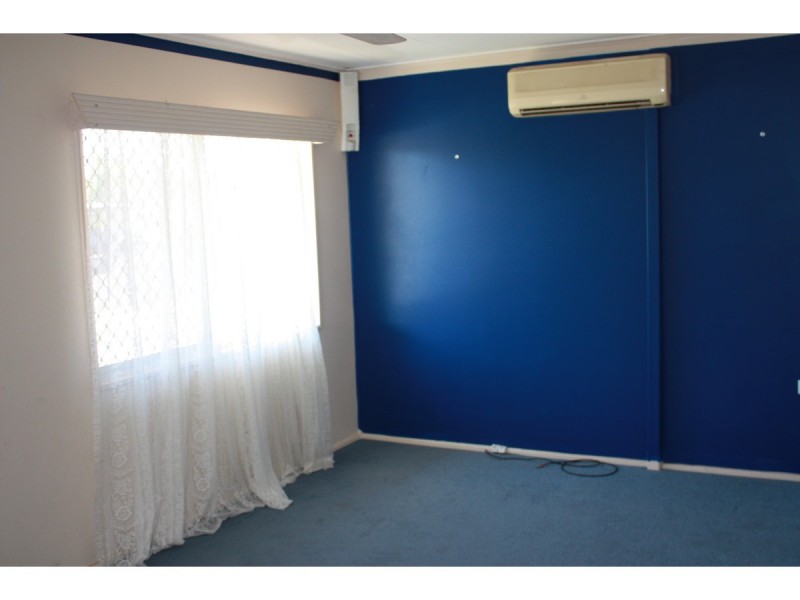 12 Nobel Street, Wulguru QLD 4811