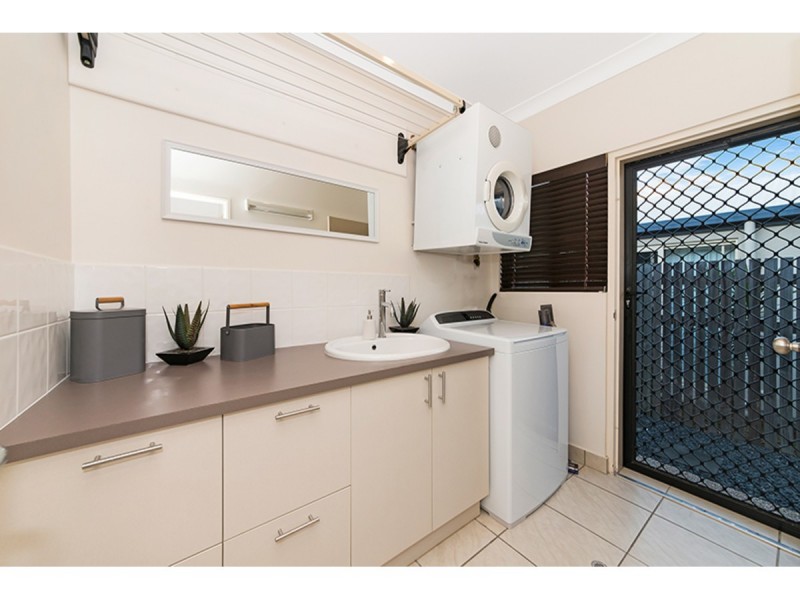 15 Tambo Court, Mount Louisa QLD 4814