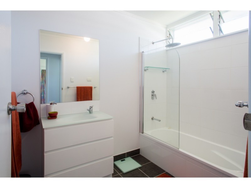 25 Edison Street, Wulguru QLD 4811