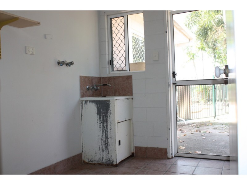 23 Salisbury Crescent, Kirwan QLD 4817