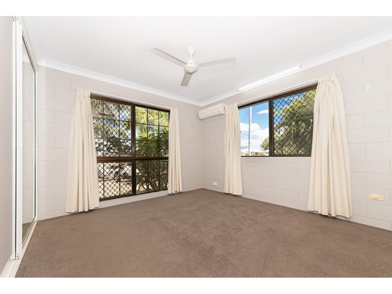 23 Amber Avenue, Rasmussen QLD 4815