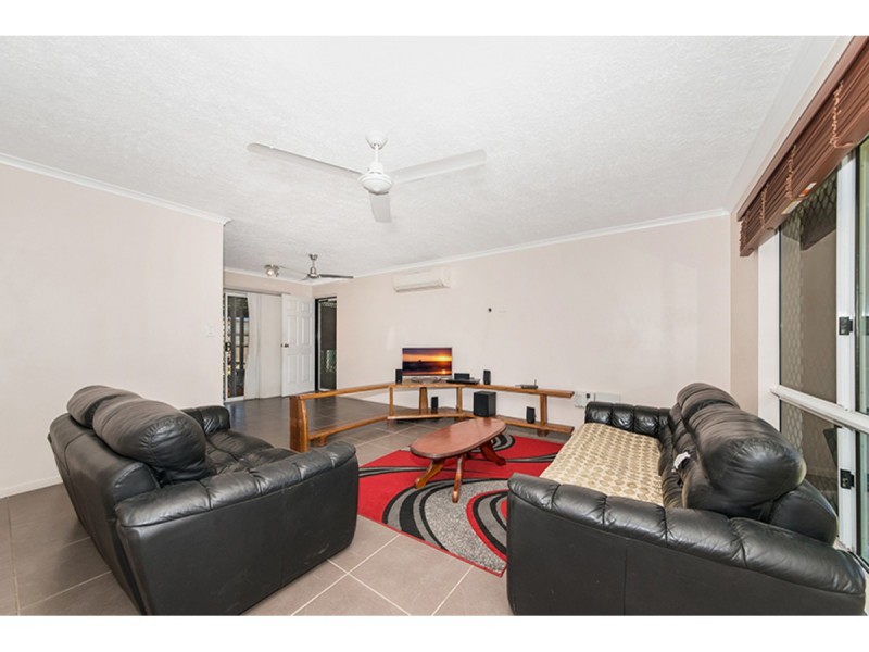 73 Kern Brothers Drive, Kirwan QLD 4817