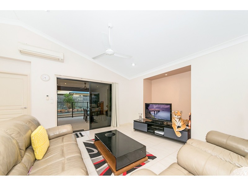 80 Freshwater Drive, Douglas QLD 4814