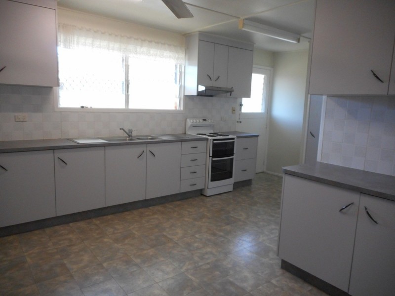 19 Pixley Crescent, Heatley QLD 4814