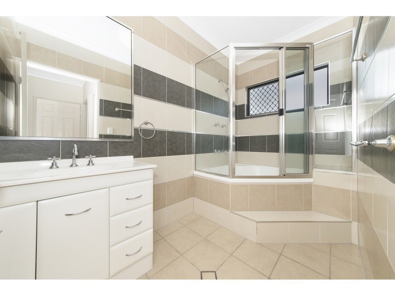 74 Mannikin Way, Bohle Plains QLD 4817