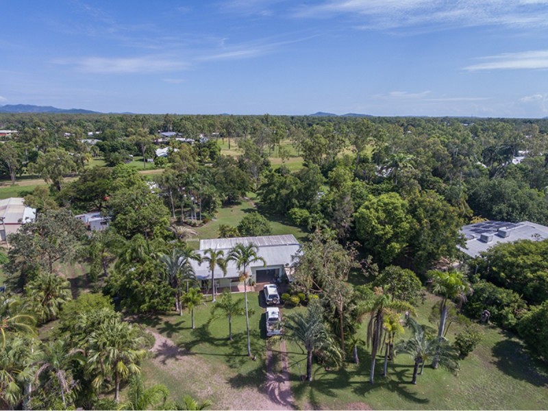 9 Landers Avenue, Rangewood QLD 4817