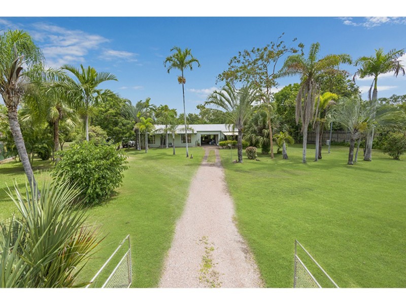 9 Landers Avenue, Rangewood QLD 4817