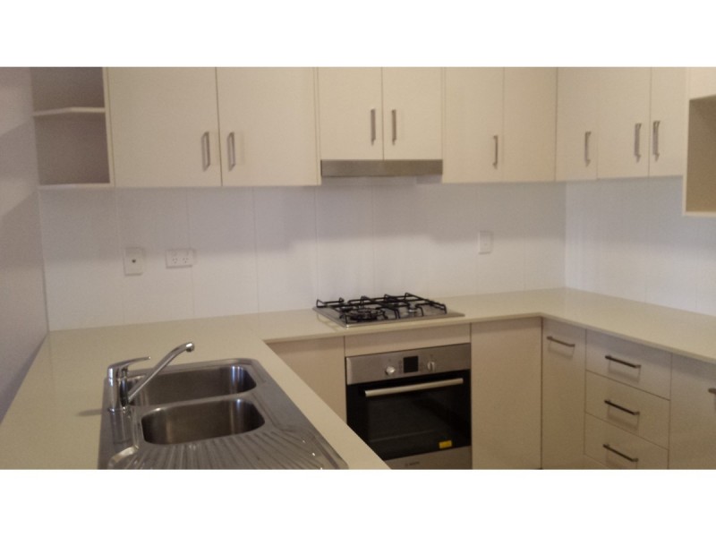 2/2 Vai Avenue, Condon QLD 4815