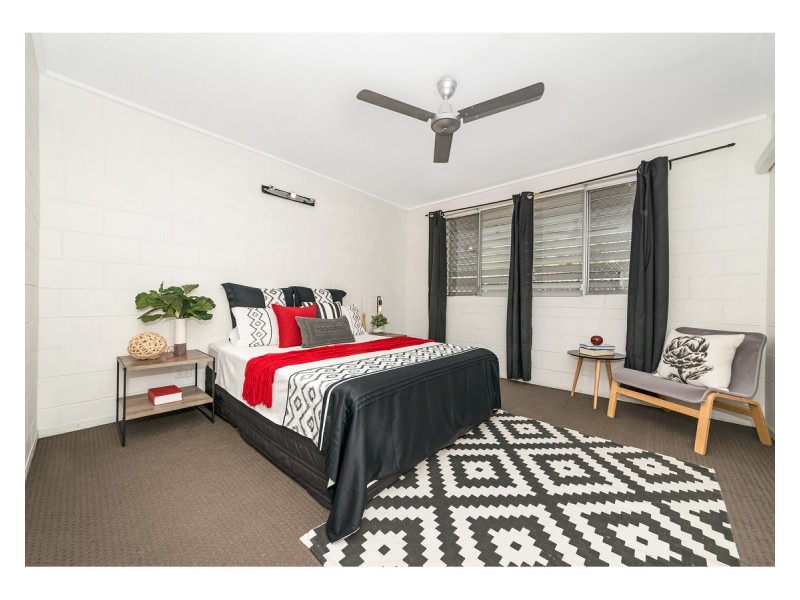 2/48 Marks Street, Hermit Park QLD 4812