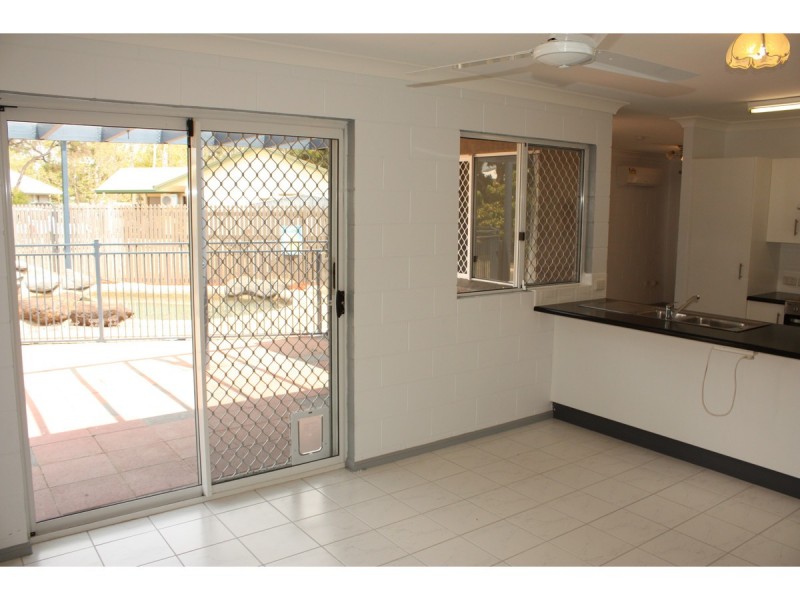 4 Mabel Court, Kelso QLD 4815