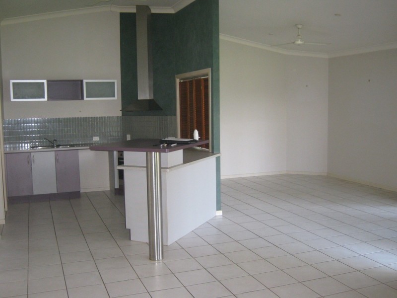 5 Lakeshore Circuit, Idalia QLD 4811