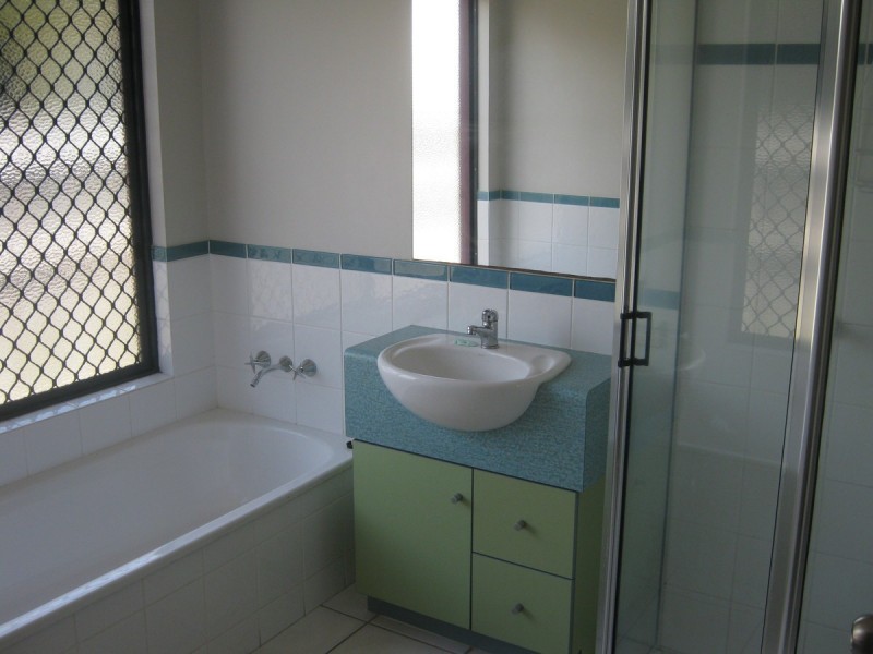 5 Lakeshore Circuit, Idalia QLD 4811