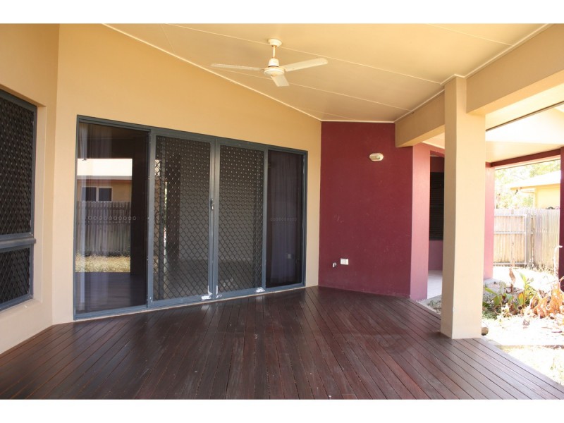 5 Lakeshore Circuit, Idalia QLD 4811