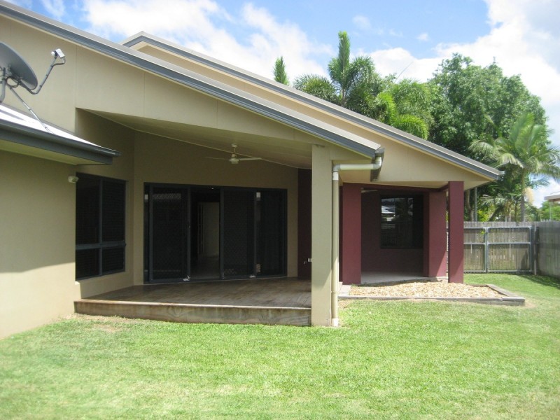 5 Lakeshore Circuit, Idalia QLD 4811