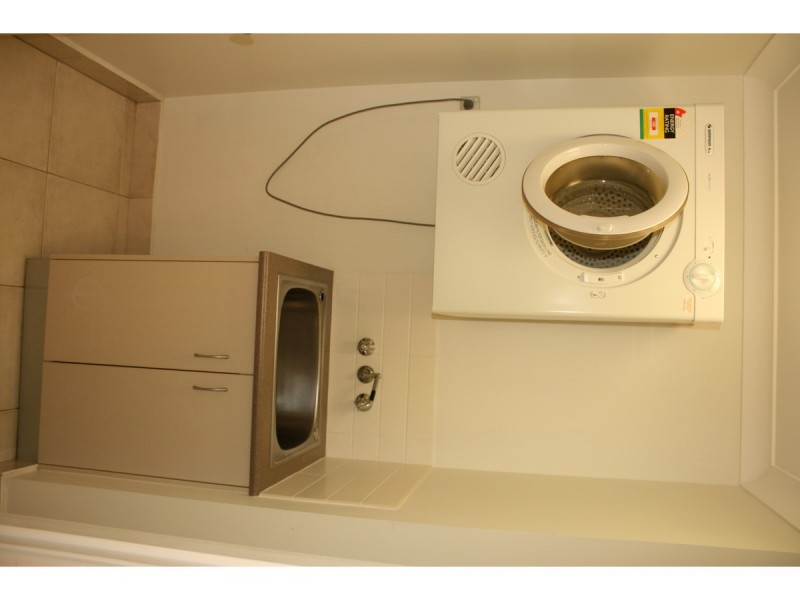 6/130 Eyre Street, North Ward QLD 4810