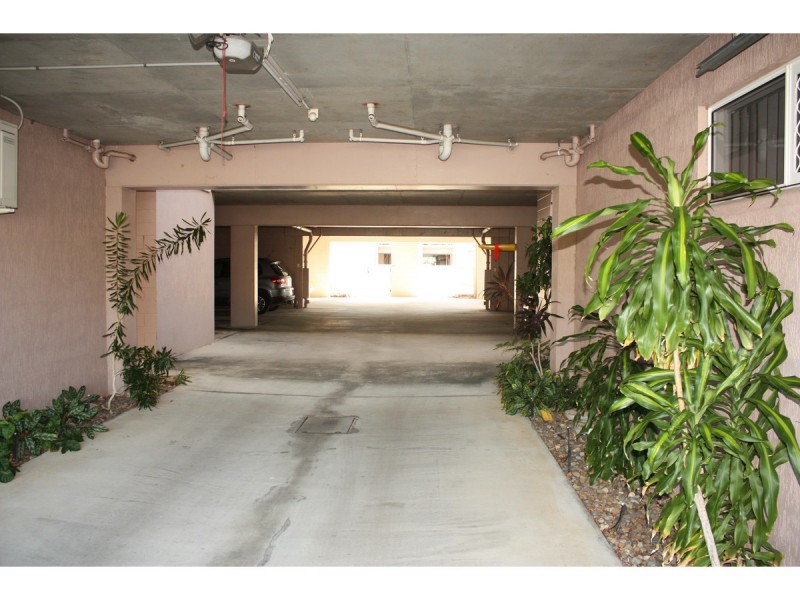 6/130 Eyre Street, North Ward QLD 4810