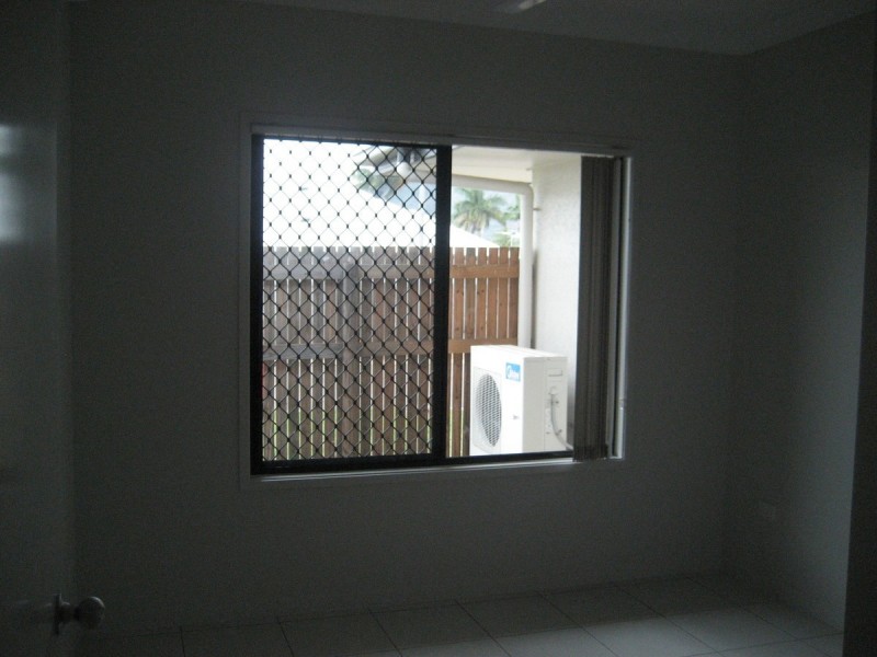 26 Stephanie Street, Rasmussen QLD 4815