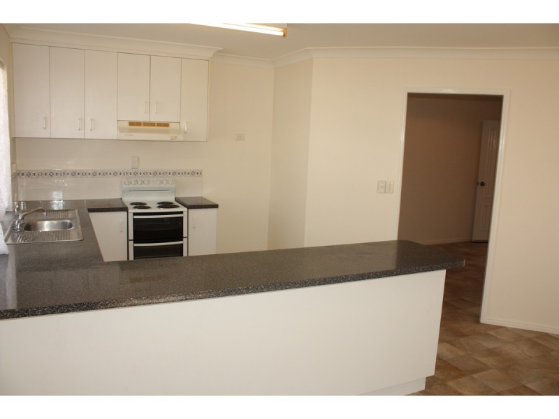 6 Arawa Street, Kelso QLD 4815