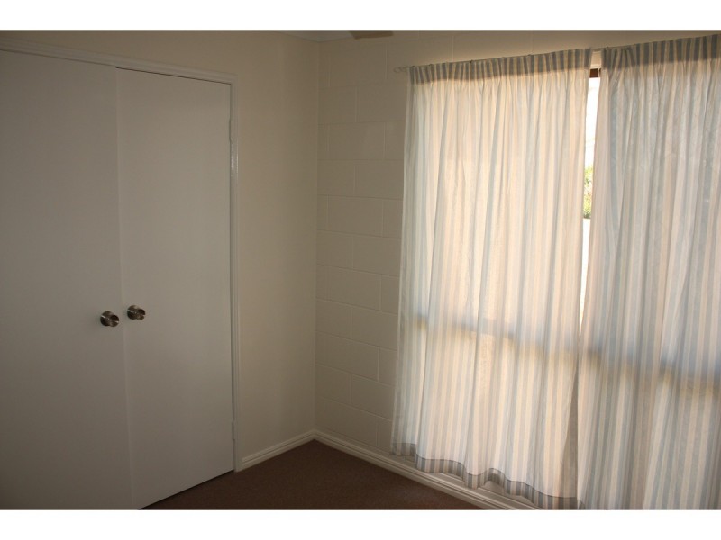 6 Arawa Street, Kelso QLD 4815