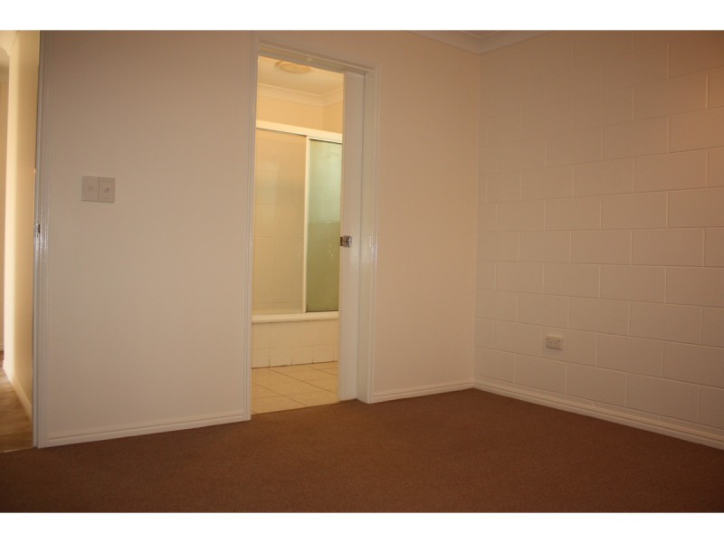 6 Arawa Street, Kelso QLD 4815