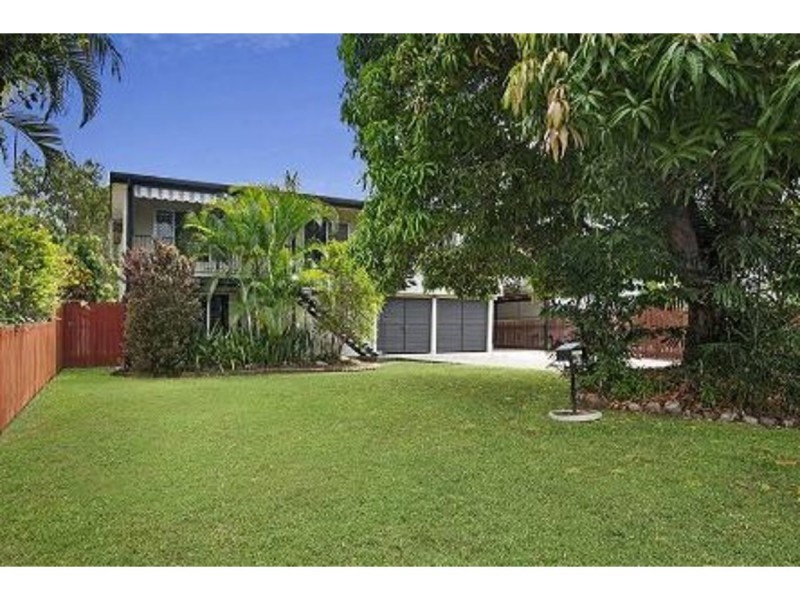 15 Lambert Street, Kirwan QLD 4817