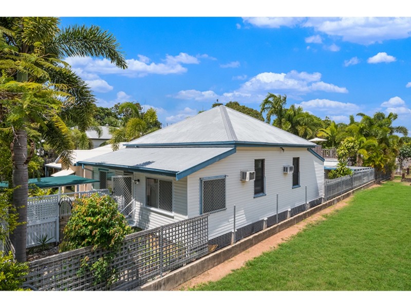 6 Norman Street, West End QLD 4810