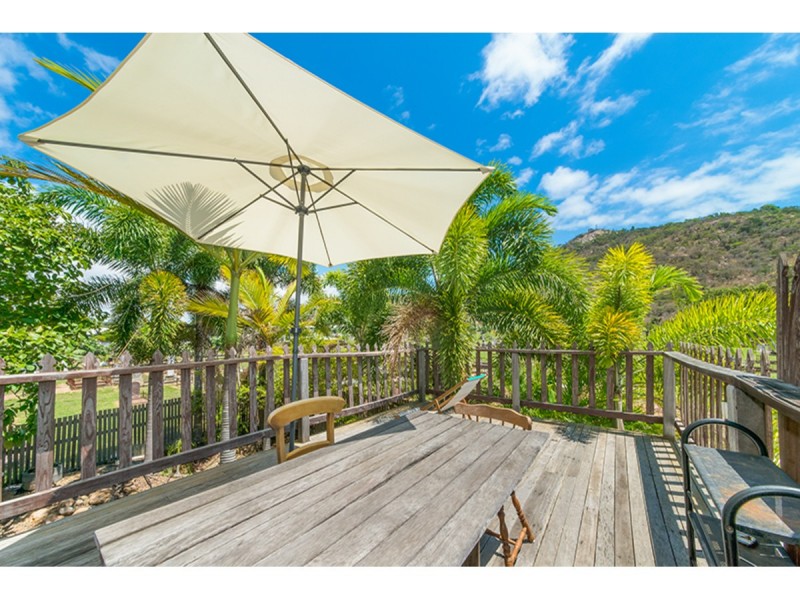 6 Norman Street, West End QLD 4810