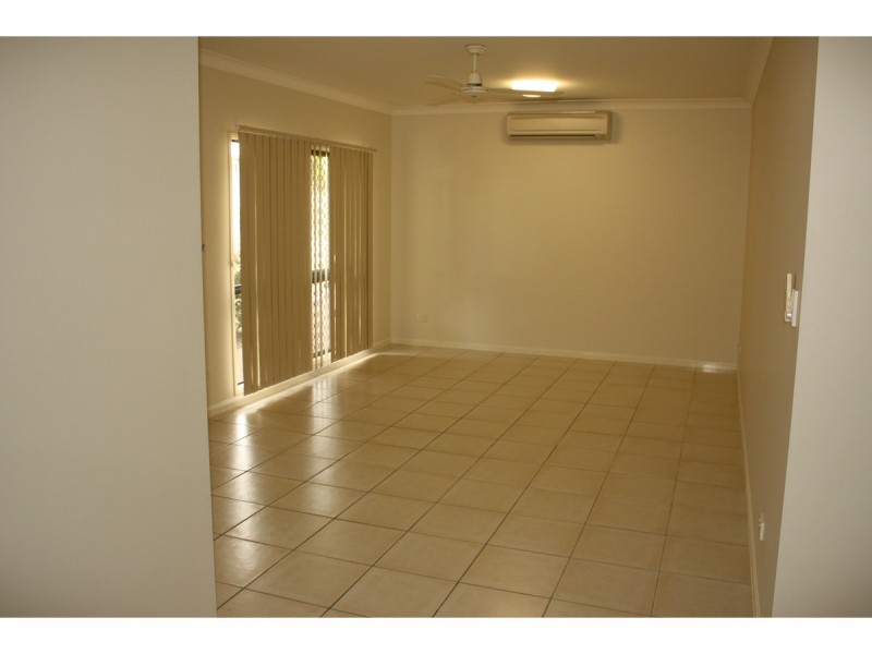 39 St Albans Road, Mount Louisa QLD 4814