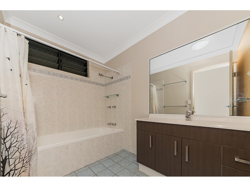 12 O’Callaghan Street, Heatley QLD 4814