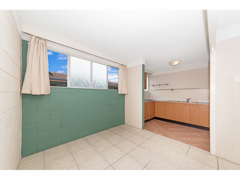 2/44 Alexandra Street, North Ward QLD 4810