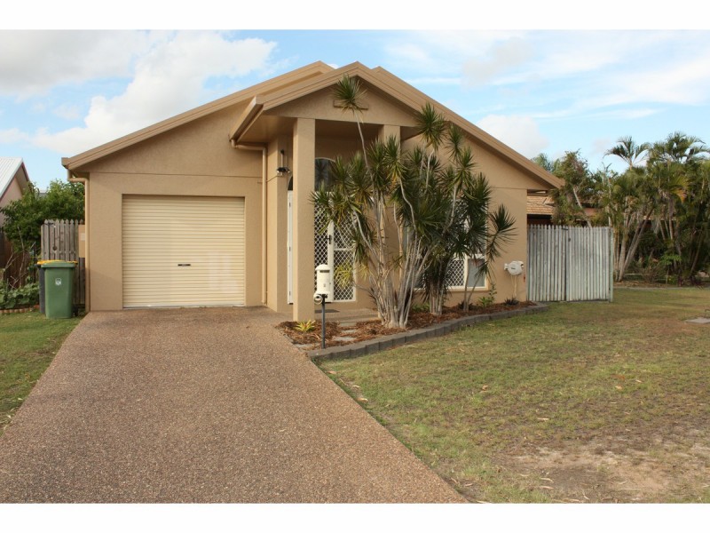 2 Swan Court, Douglas QLD 4814