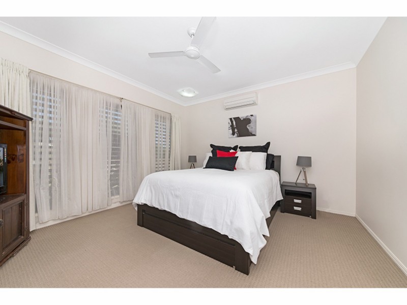 22 Thornbill Close, Kelso QLD 4815