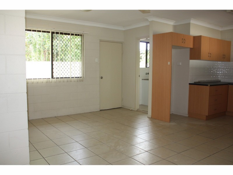 3/18 Kitchener Road, Pimlico QLD 4812