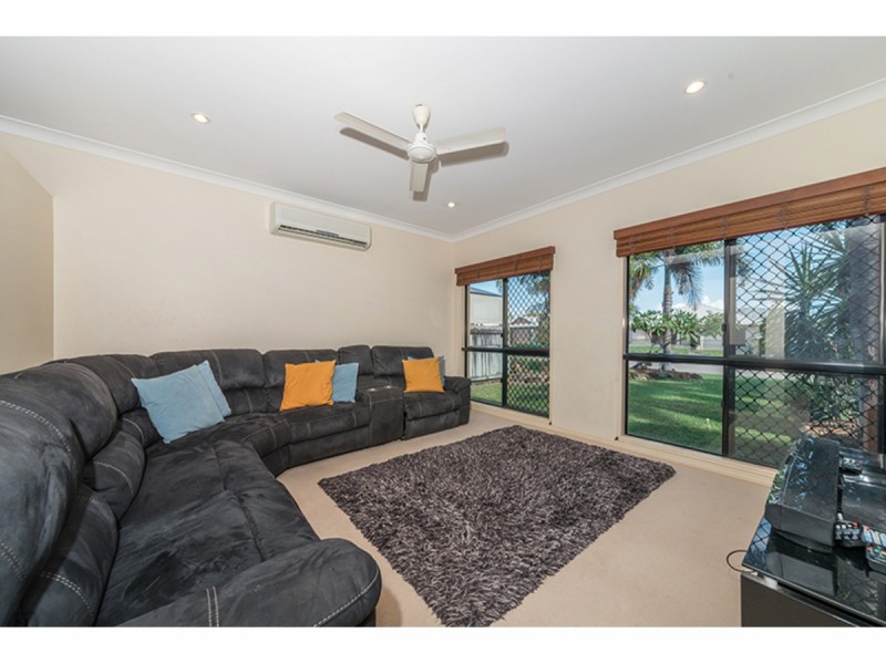 55 Miller Circuit, Kirwan QLD 4817