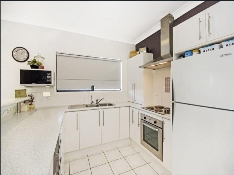 25 Tambo Court, Mount Louisa QLD 4814