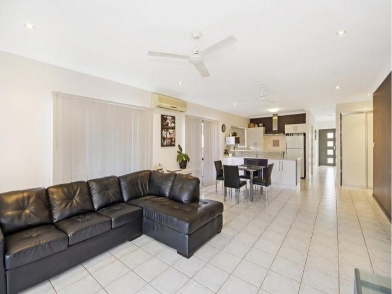 25 Tambo Court, Mount Louisa QLD 4814 Ross Realestate Leased