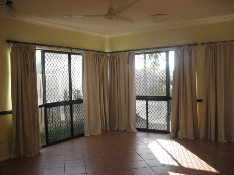 99 Phoenix Parade, Kirwan QLD 4817