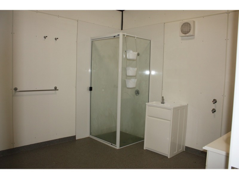 4 Shetland Place, Kelso QLD 4815