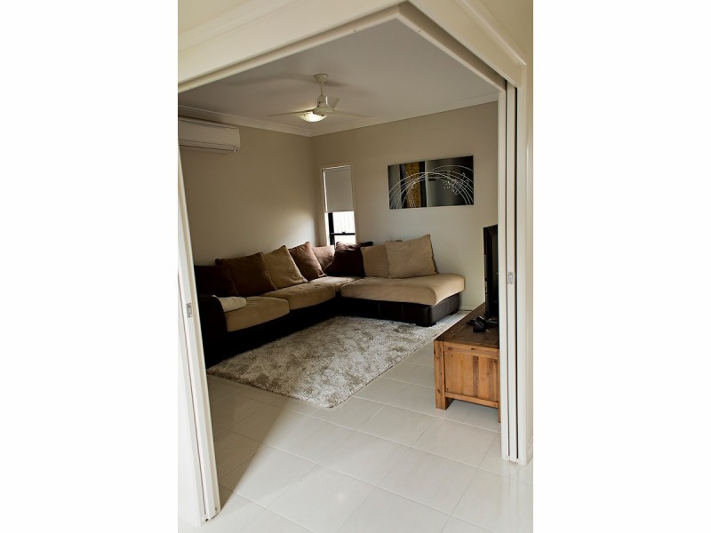 28 Bilbao Place, Bushland Beach QLD 4818