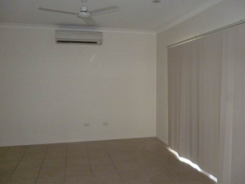 5 Sandon Place, Kelso QLD 4815