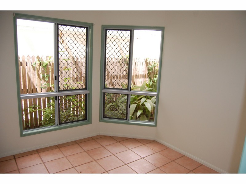 9 Clarence Court, Kirwan QLD 4817