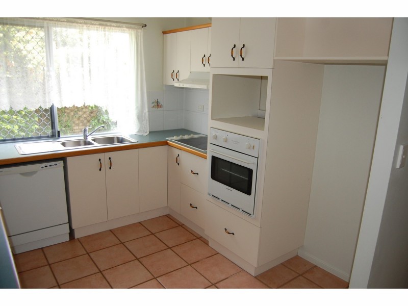 9 Clarence Court, Kirwan QLD 4817