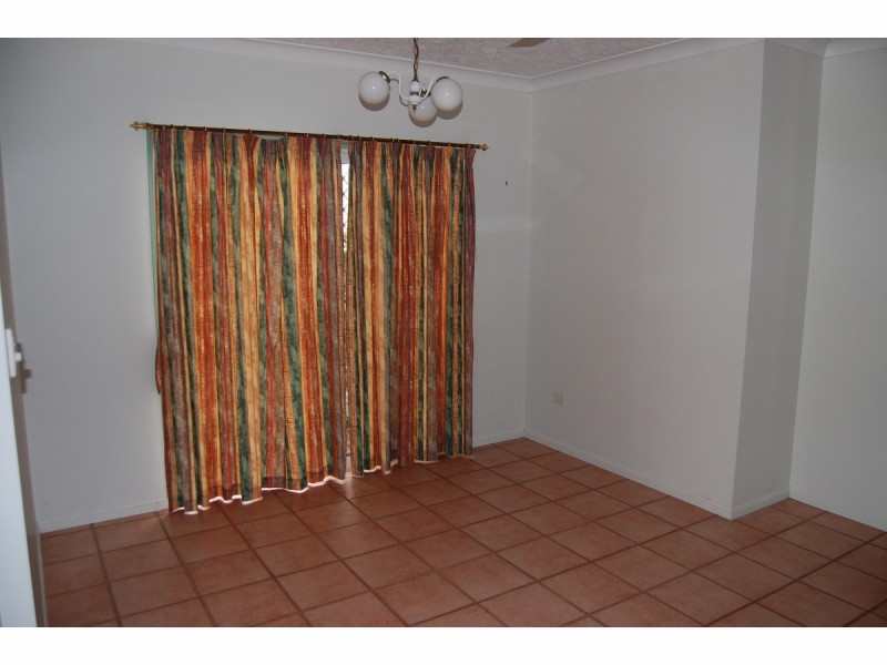 9 Clarence Court, Kirwan QLD 4817