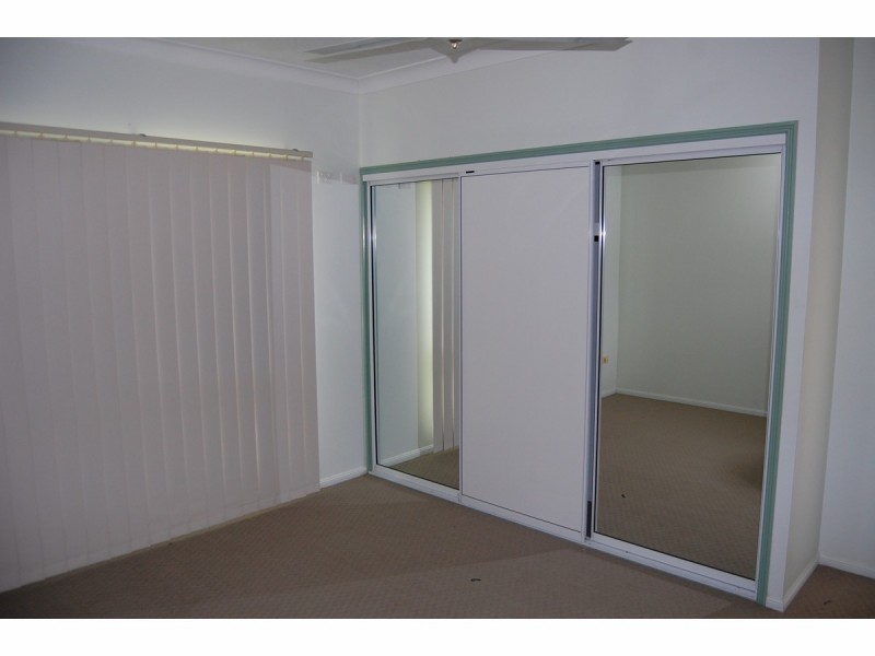 9 Clarence Court, Kirwan QLD 4817